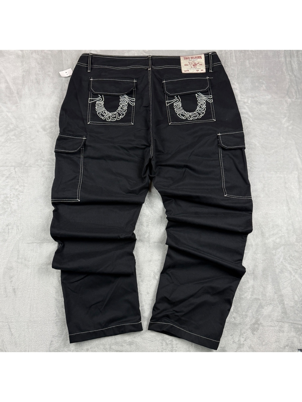True Religion Baggy Cargo Pant W38 Jet Black Contrast Stitch Utility Skater NEW